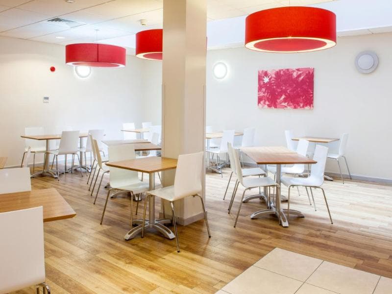 Travelodge Ealing 2