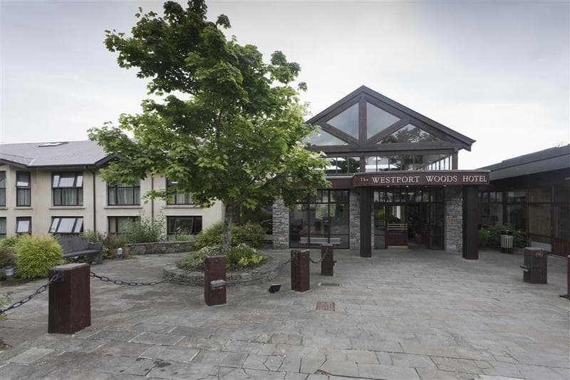 Best Western Plus Westport Woods 3