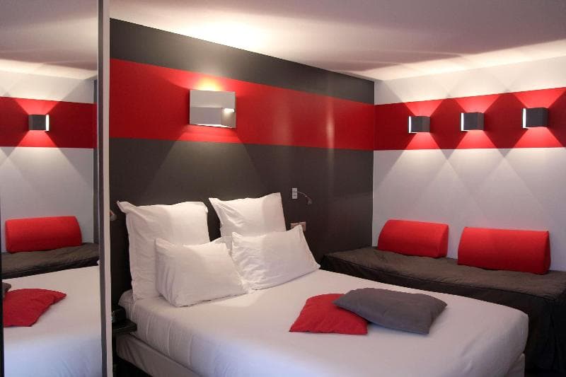 Best Western The Hotel Versailles 4