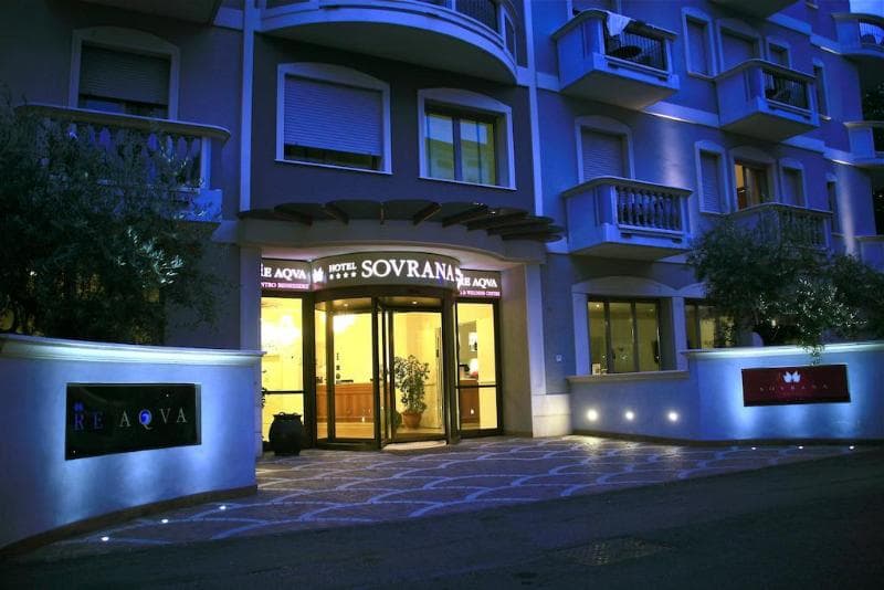 Hotel Sovrana photo 1