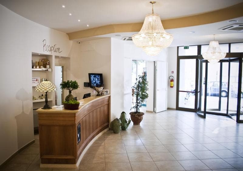 Hotel Sovrana 4