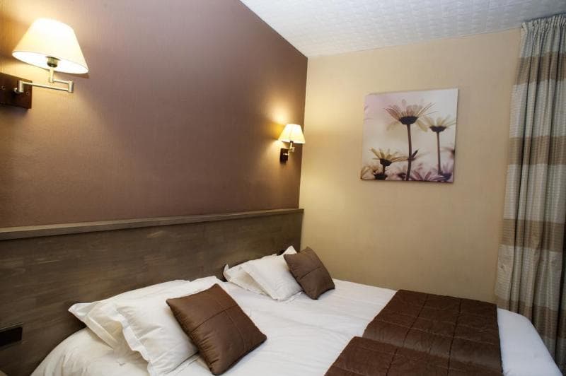 Brit Hotel Le Surcouf 4