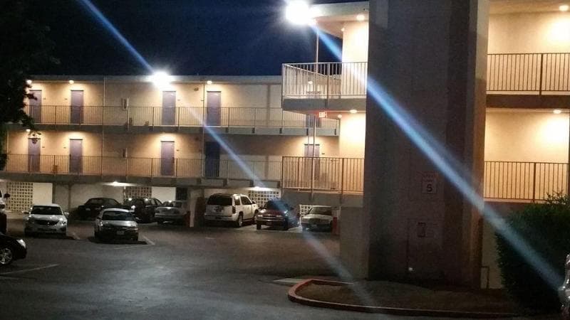 Motel 6 Oceanside Marina 3