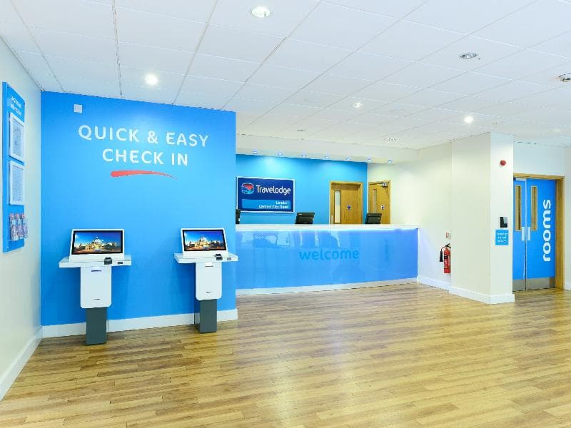 Travelodge London Central City Road 4