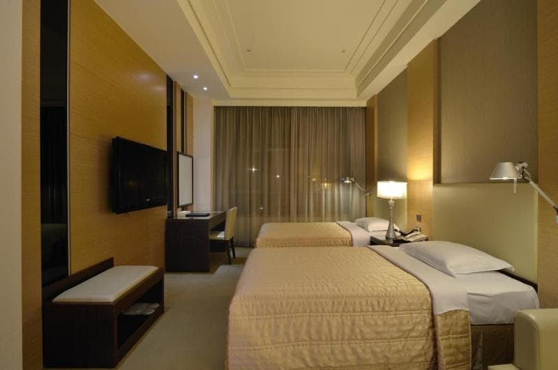 Ever Delightful Business Hotel 2