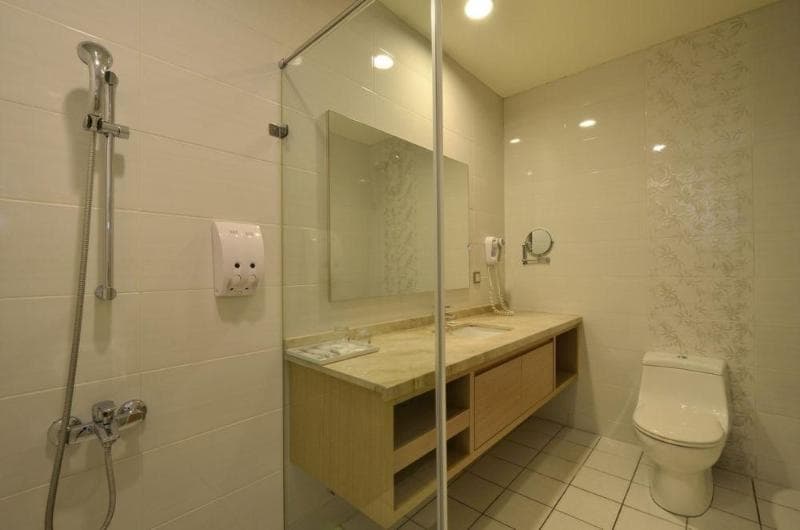 Ever Delightful Business Hotel 3