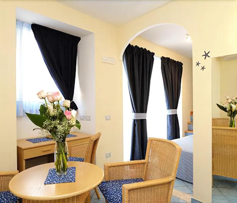 Sharon House (Adults Only) 2