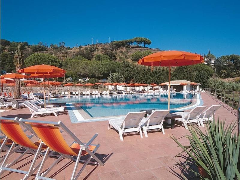 Cala di Mola main