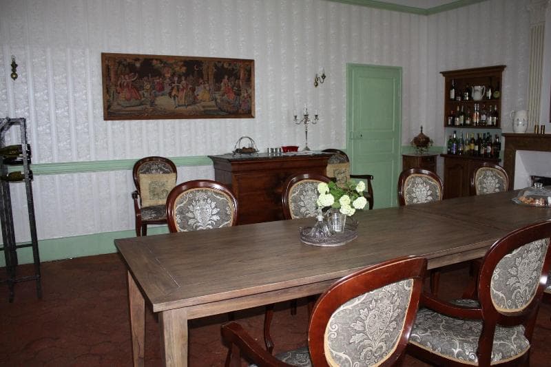 Chateau Latour photo 1