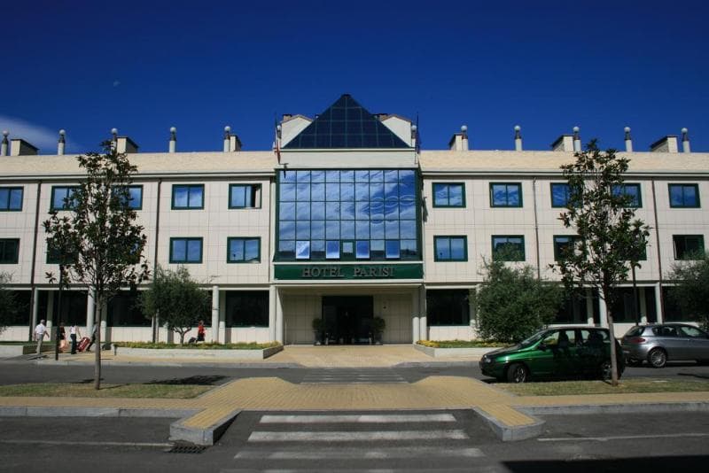 Parisi photo 1