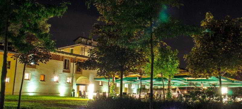Relais Corte Cavalli 4