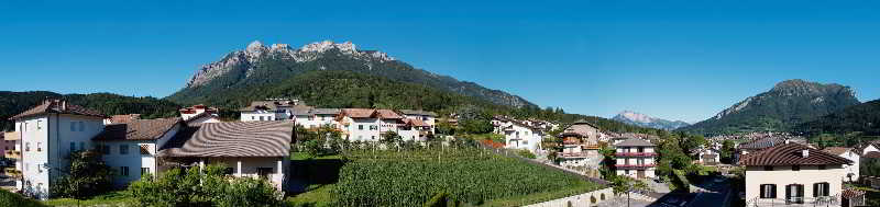 Hotel Dolomiti 4