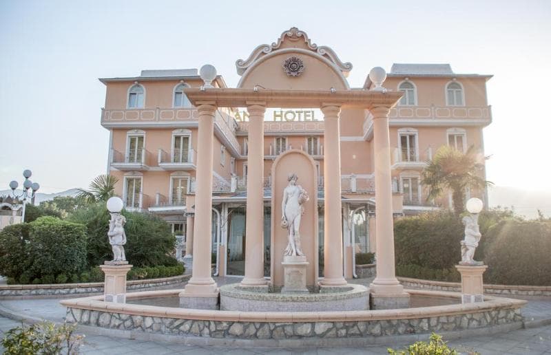 Grand Hotel Osman 4