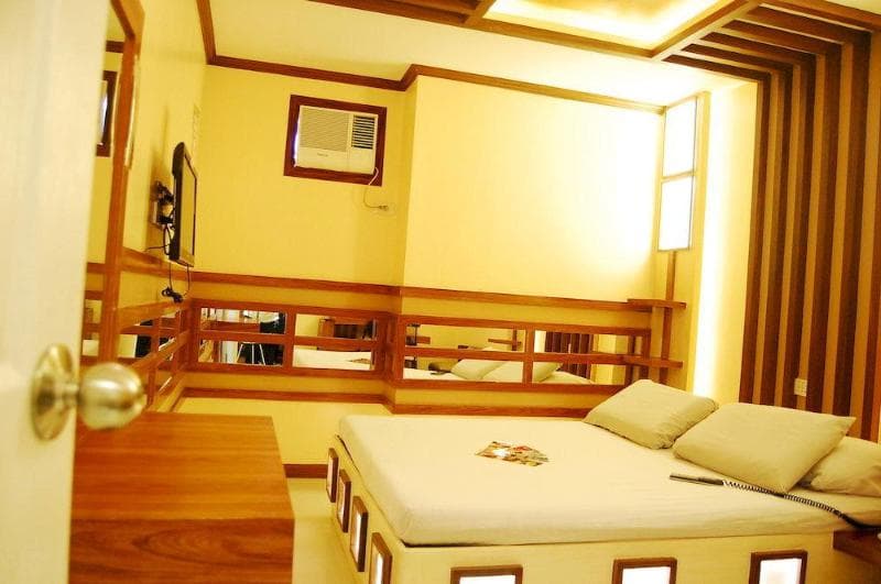 Hotel Sogo Edsa Cubao (Adults Only) 3