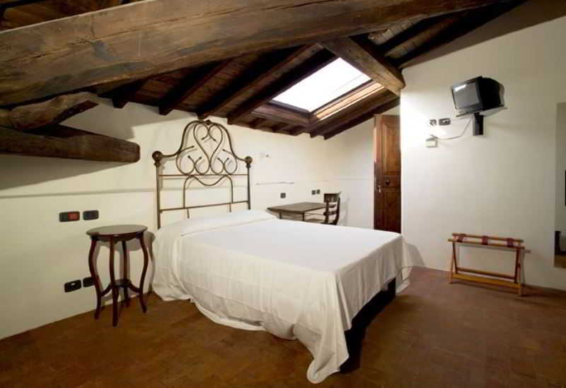 Foro Appio Mansio 4