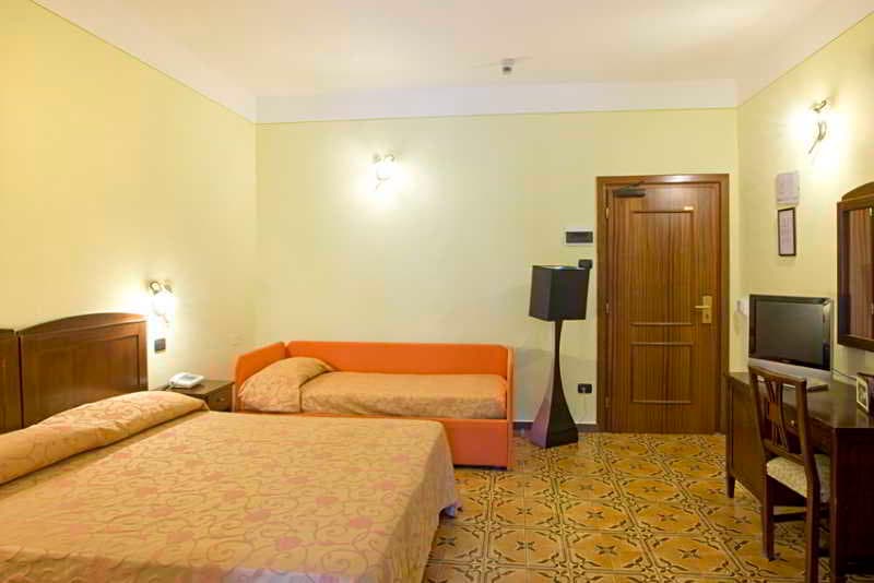 Park Hotel La Pineta photo 1