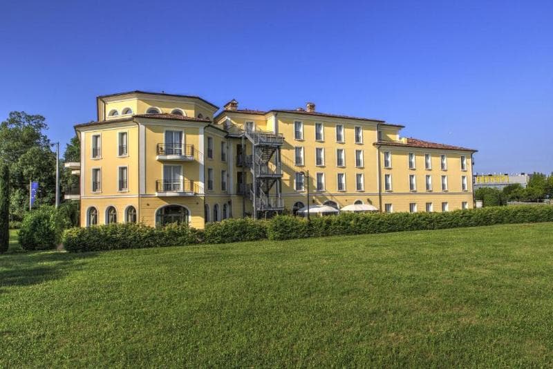 Maranello Palace photo 1