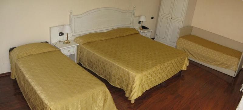 International Hotel 5