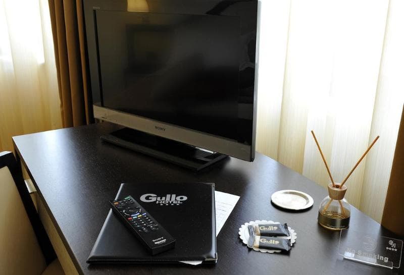 Gullo Hotel 5