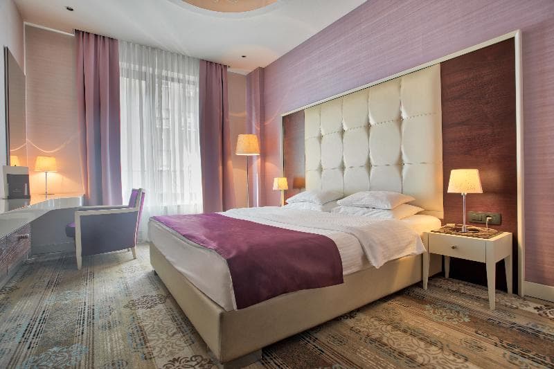 Crystal Belgrade 5