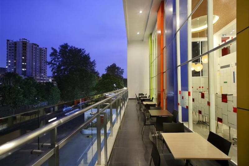 Amaris Hotel Dr. Susilo Grogol 5