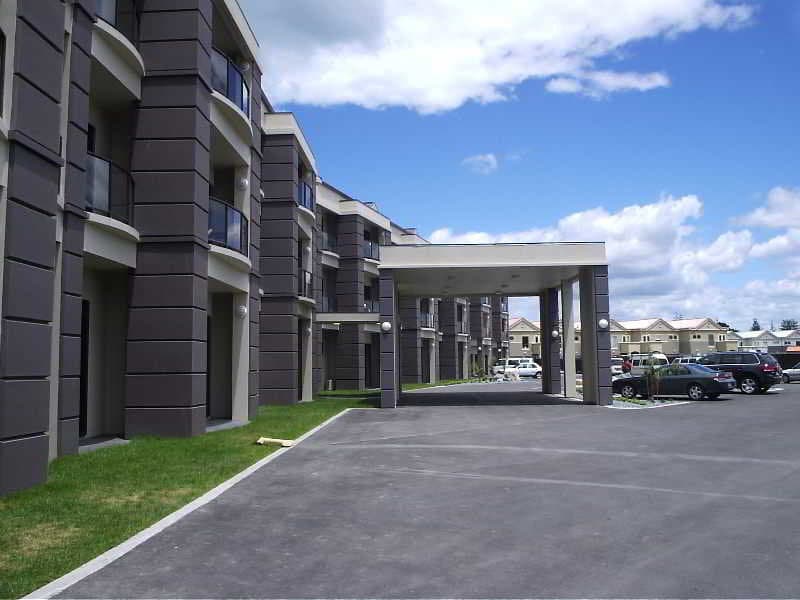 Portside Hotel main