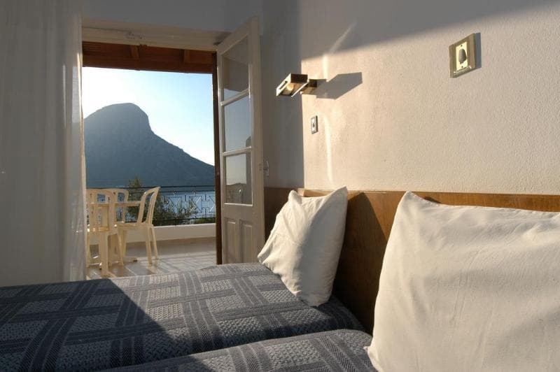 Oasis Hotel 4