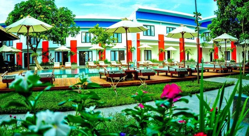 Ozz Hotel Kuta 3