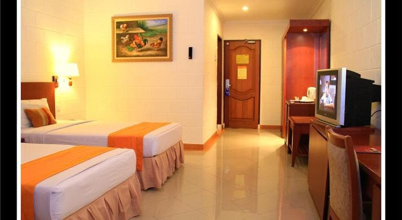 Mega Lestari photo 1