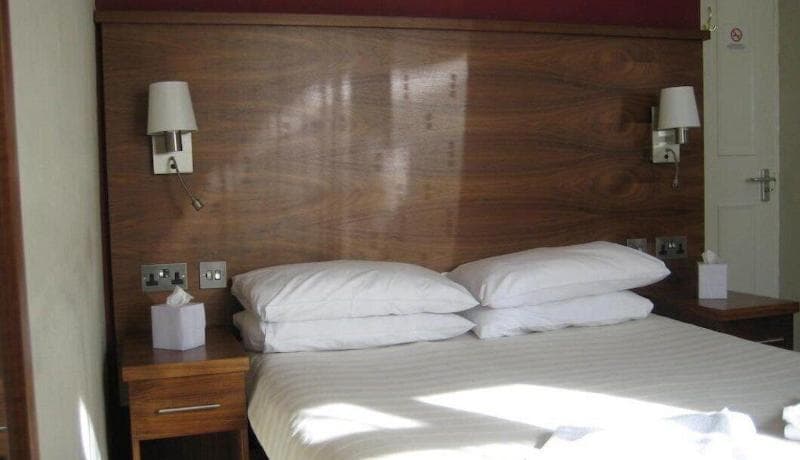Wheatlands Lodge Hotel 5