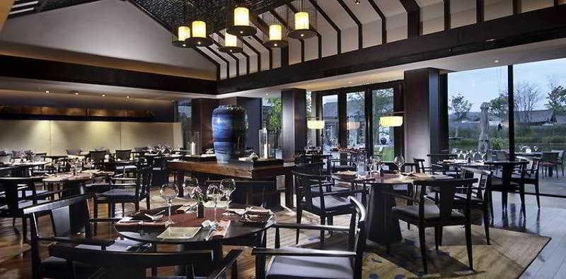 Pullman Lijiang Resort & Spa 3