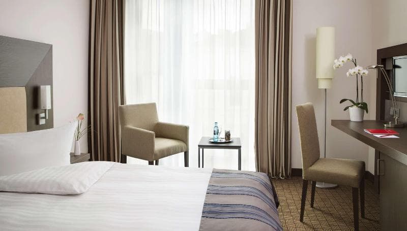 Intercityhotel Bonn 4