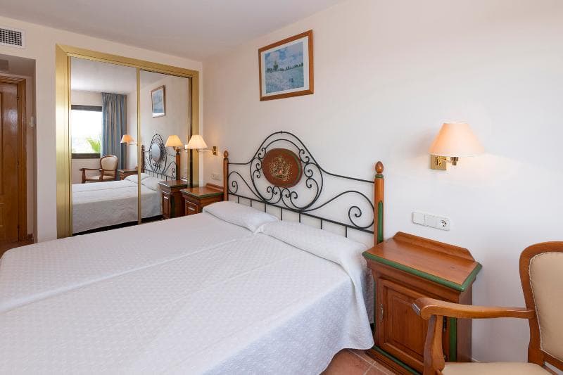 Mar Hotels Paguera & Spa and Apartments 5