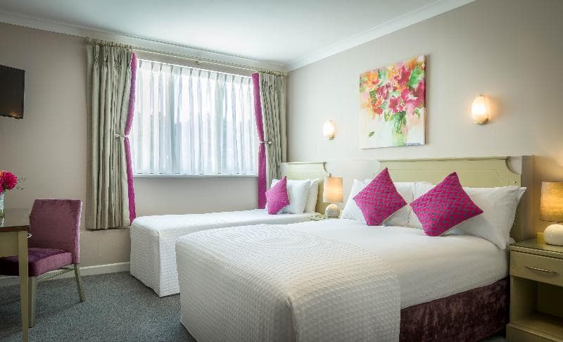 The Springhill Court Hotel 5