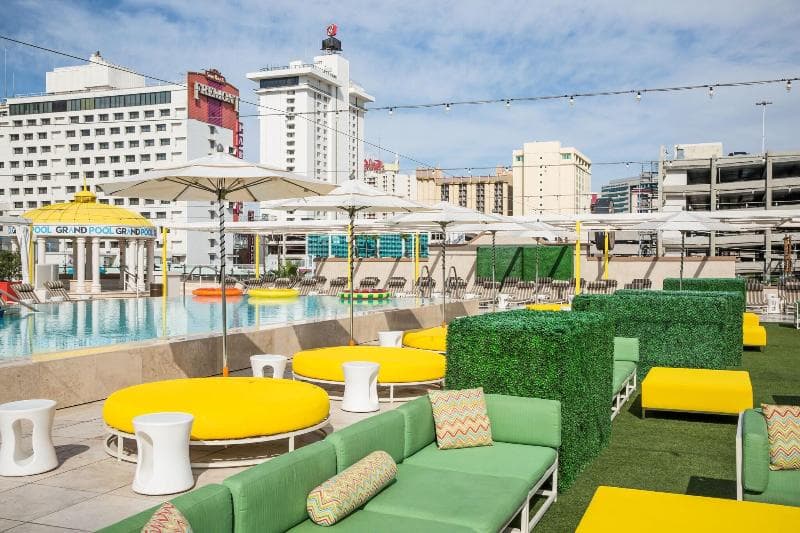 Downtown Grand Hotel & Casino 1