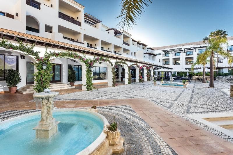 Pine Cliffs Hotel, A Luxury Collection Resort, Algarve 2