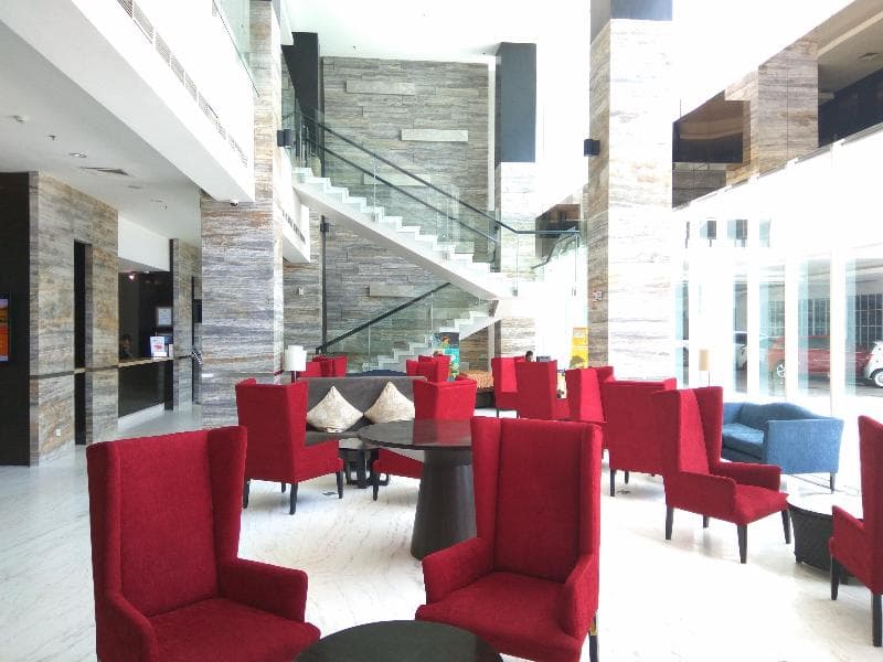Swiss-Belhotel Balikpapan 4