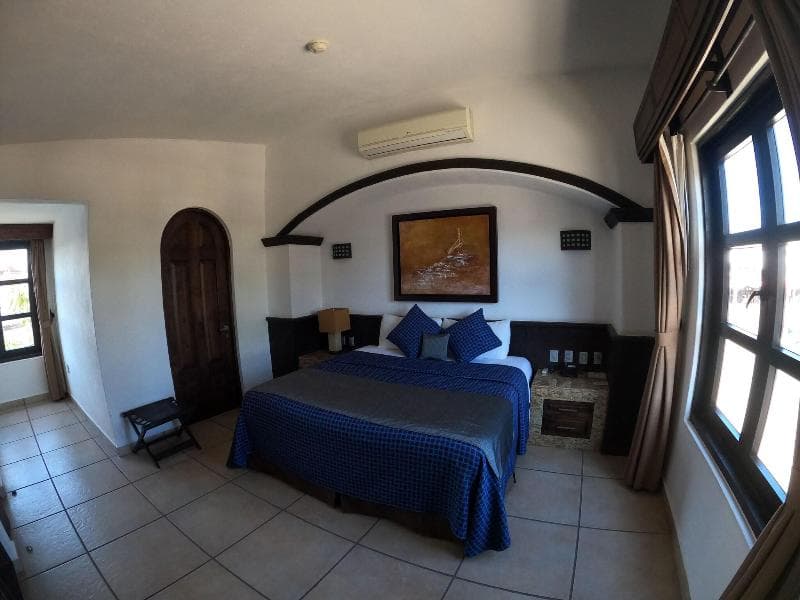 The Latit Real Hacienda de Santiago 3