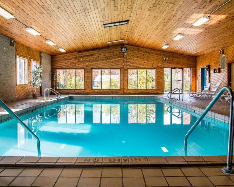 Quality Inn & Suites Munising Wetmore Mi photo 1