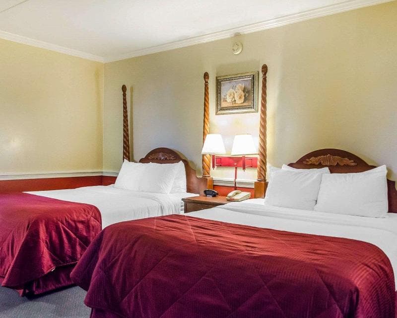 Clarion Inn Strasburg - Lancaster 2