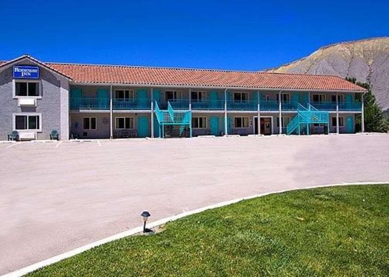 The Cathedral Valley Inn 3