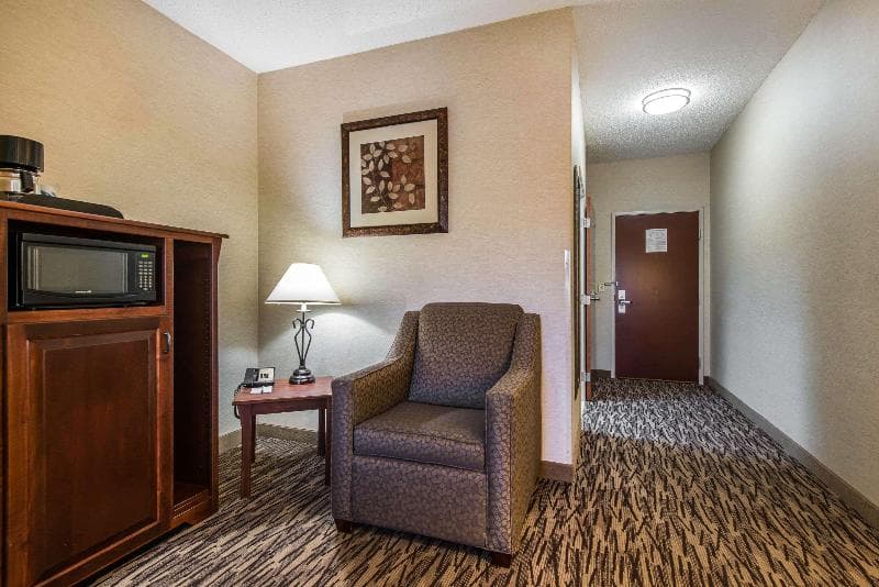 Comfort Suites Golden West On Evergreen Parkway 5