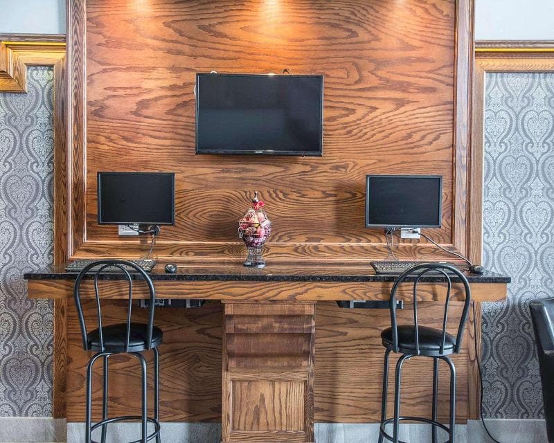 Econo Lodge Montmagny 1