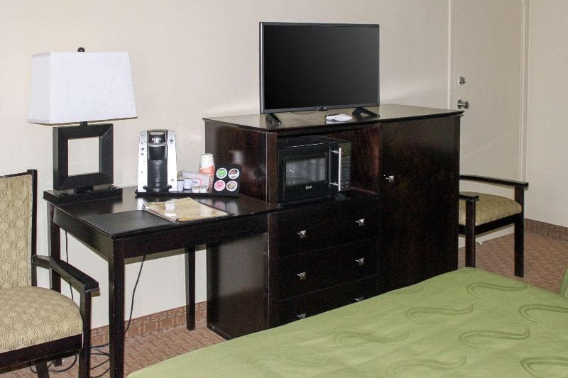 Quality Inn Navajo Nation Capital photo 1