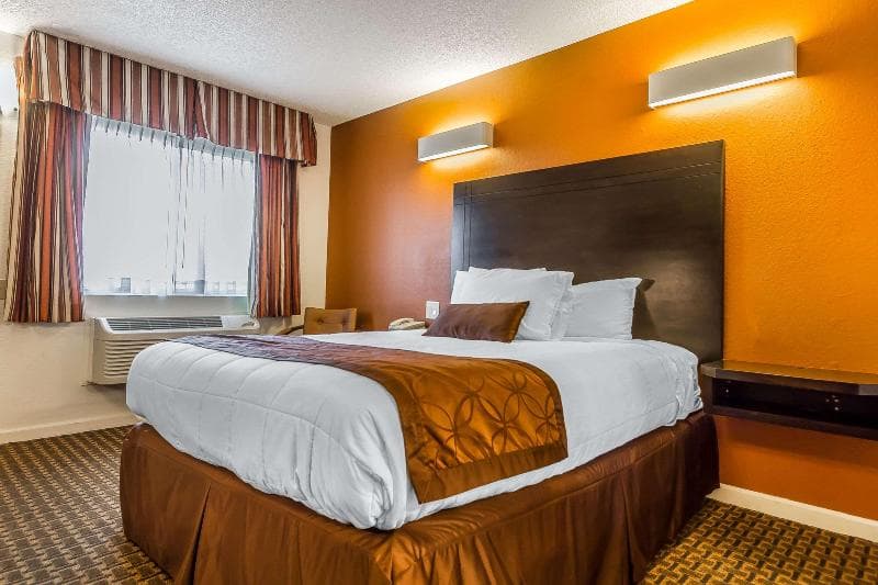 Rodeway Inn Wine Country photo 1