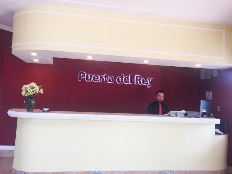 Hotel Puerta Del Rey 3
