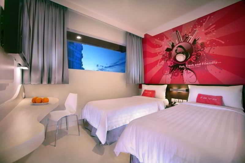 Favehotel Gatot Subroto 4