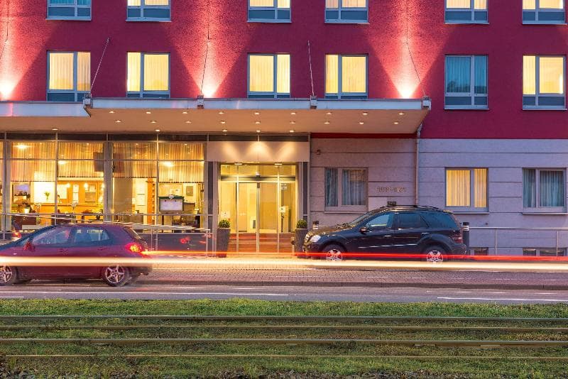 Essential by Dorint Hotel Köln-Junkersdorf 4