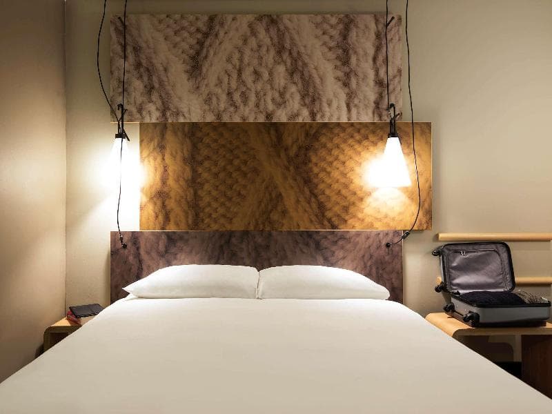 Ibis Den Haag City Centre 5
