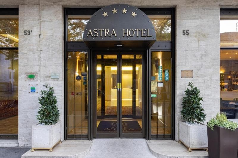 Astra Hotel 2